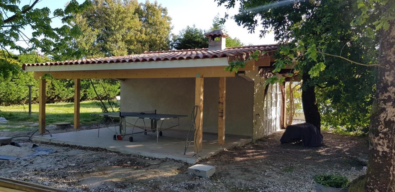 Le Cabassou Du Medoc Bégadan Exterior foto