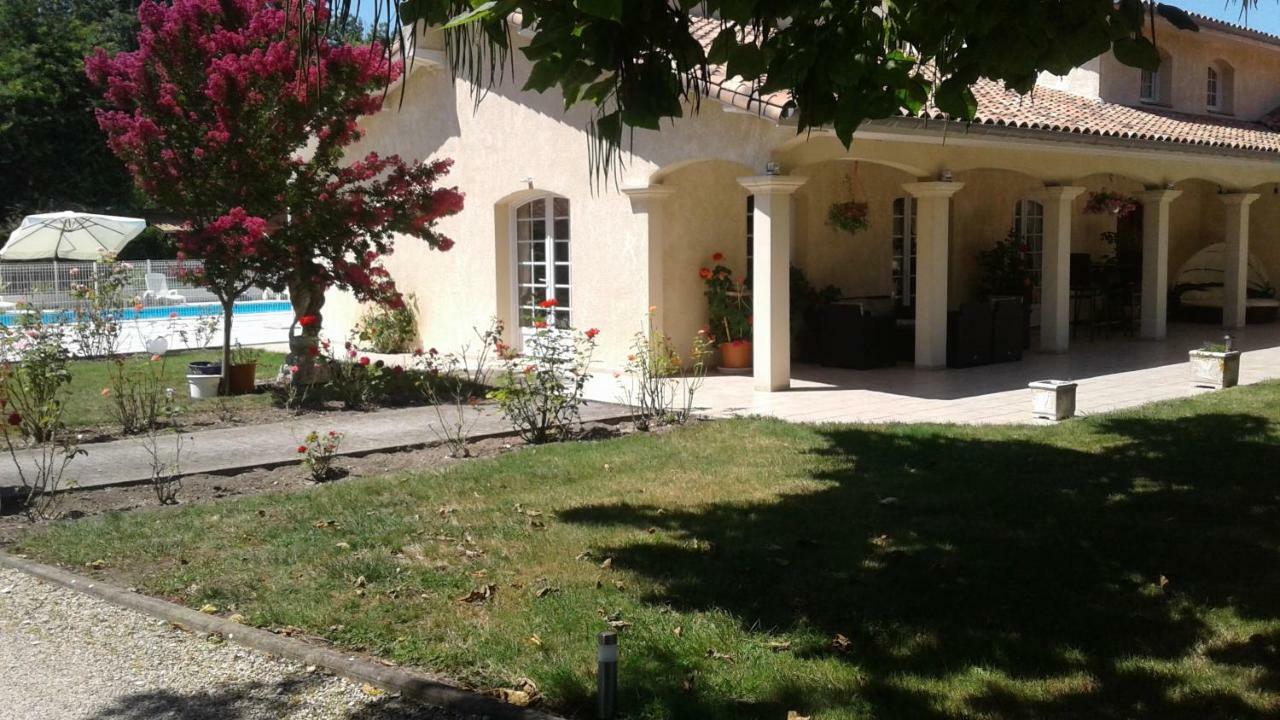 Le Cabassou Du Medoc Bégadan Exterior foto
