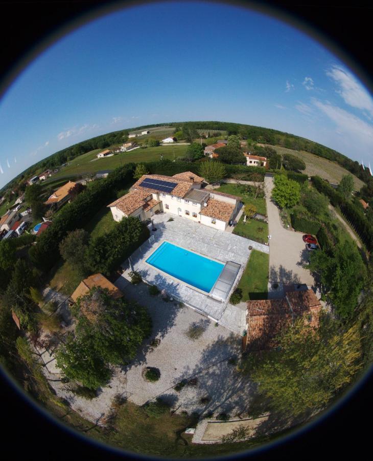 Le Cabassou Du Medoc Bégadan Exterior foto